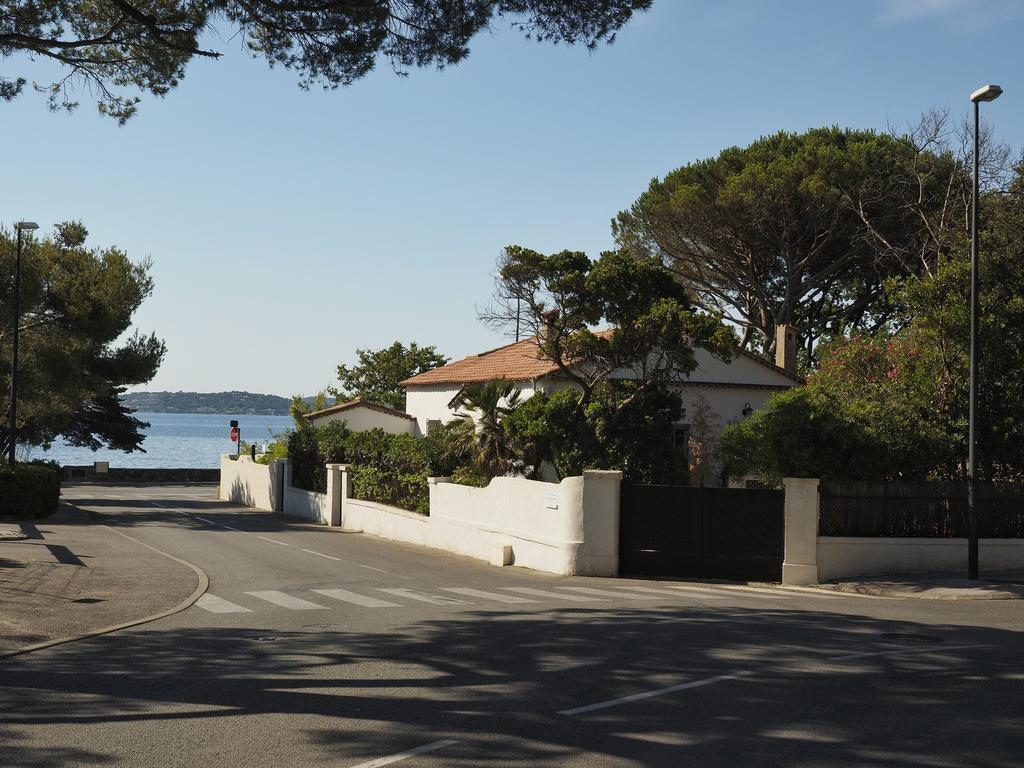 Studio Terra Cotta Pres De La Plage Apartment Sainte-Maxime Room photo